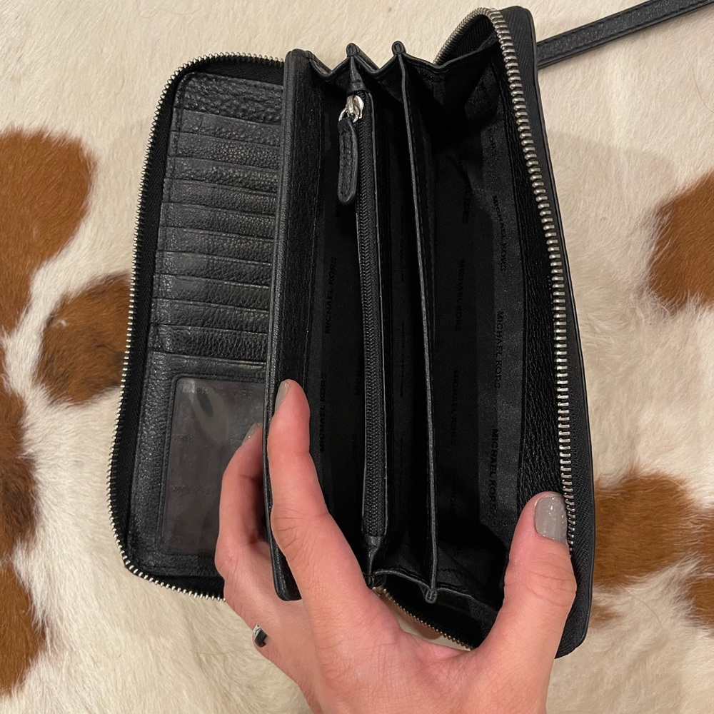 SOLD!!! Michael Kors Wallet